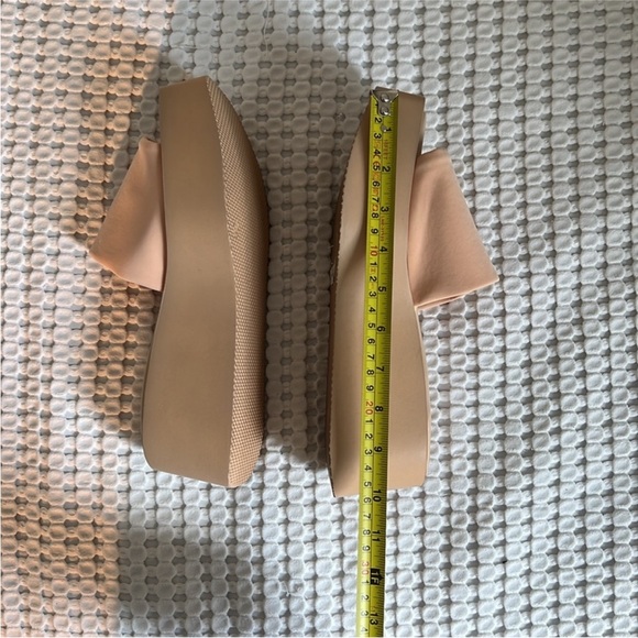 L’INTERVALLE mazzini nude lycra platform - Picture 5 of 6